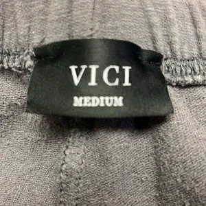 Vici Heather Gray Distressed Lounge Short Shorts w/ Elastic Waist and Pockets- M thumbnail 9