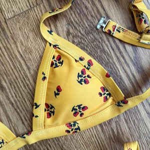 Yellow floral cheeky bikini Red thumbnail 2