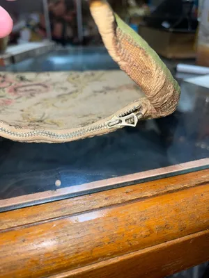 Antique/Vintage Floral Tapestry/Carpet Bag Material Hand Bag in Beige and Pink thumbnail 6
