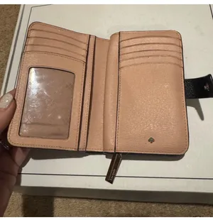 Kate Spade Wallet thumbnail 5