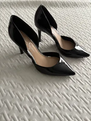 Jessica Simpson Black Glossy Faux Leather Heels Women Size 6 thumbnail 5