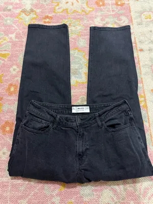 Hollister High Rise Straight Jean thumbnail 2