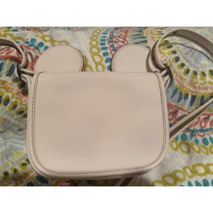 Disney x Coach Patricia Saddle Crossbody With Mickey Mouse Ears Bag Chalk thumbnail 6