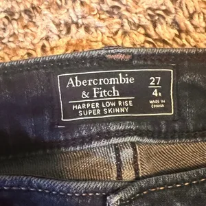 Abercrombie Fitch Harper Low Rise Super Skinny Jeans Dark Wash Size‎ 27 thumbnail 2