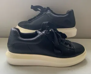 Steve Madden 9.5 black leather casual platform sneakers thumbnail 1