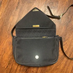 Vtg YSL Yves Saint Laurent Midnight Navy Blue Triangle Flap Crossbody Bag France thumbnail 3