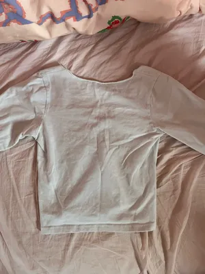 Brandy Melville Gina Top thumbnail 2