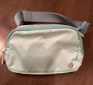 Lululemon Everywhere Belt Bag 1L * Icing Blue / Eton Blue thumbnail 1