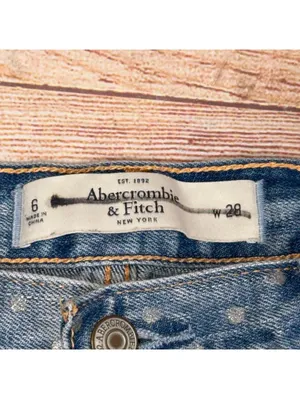 Abercrombie & Fitch Distressed Polka Dot Denim Shorts Women’s Size 6 thumbnail 4