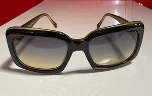 Salvatore Ferragamo Sunglasses thumbnail 1