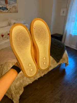 Alo Yoga Sneakers Recovery Mode thumbnail 3