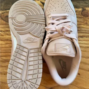 Nike Women's Sneakers Light pink Leather Low Tops thumbnail 5