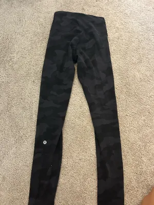 Lululemon camo leggings  thumbnail 2