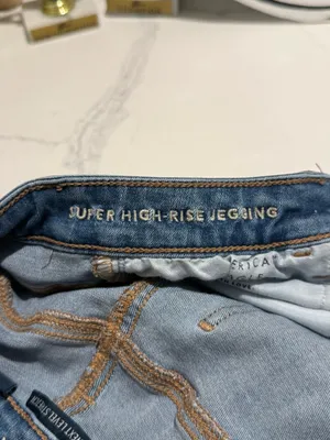 Super High-Rise American Eagle Jeggings thumbnail 4