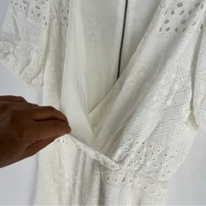 Alice + Olivia Eyelet Lace Romper Wrap‎ Puff Sleeve White Exposed Zipper Size 6 thumbnail 5