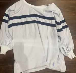 Free people movement top thumbnail 1