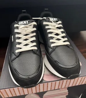 DKNY Black Leather Low-Top Sneakers with White Laces thumbnail 1