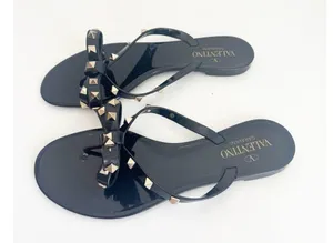 Valentino Garavani ROCKSTUD RUBBER SLIPPER 38 thumbnail 3