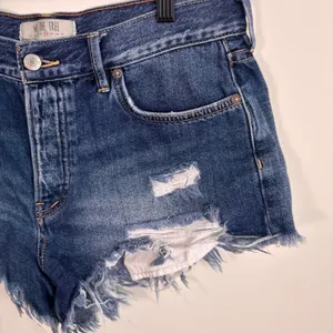We The Free Free People‎ Distressed Denim Shorts Blue Button Fly Sz 28 High Rise thumbnail 9