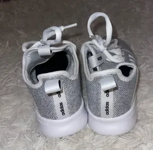 Adidas shoes thumbnail 4