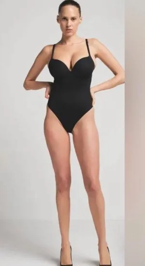 SKIMS Body Ultimate Bodysuit M thumbnail 4