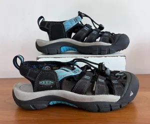 Keen Newport H2 Waterproof Hiking Sandals Black Blue 1019292‎ Womens Size 5 thumbnail 1