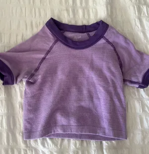 Tshirt thumbnail 1