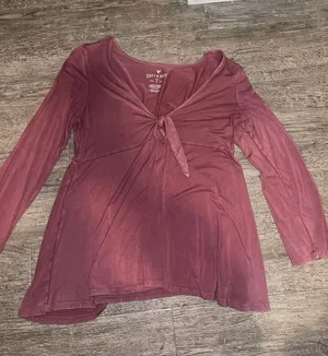 American Eagle Outfitters Top thumbnail 1