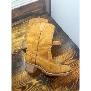 Wolverine Brown Cowgirl‎ Boots Size 6.5 thumbnail 2