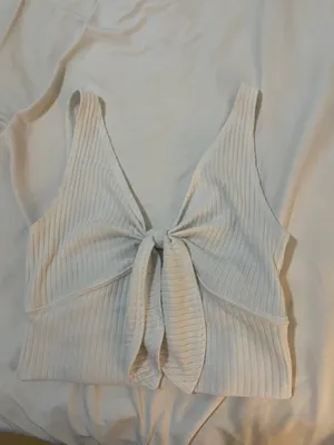 Abercrombie tank thumbnail 1