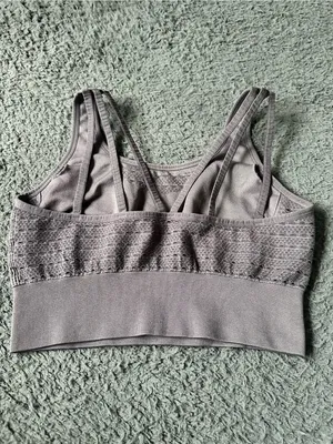 Gymshark Energy Seamless crop top sports bra in a grey marl color, size Medium thumbnail 3