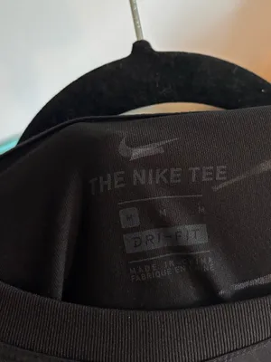 Nike Women’s Black Short-Sleeve Training Tee with White Swoosh thumbnail 2
