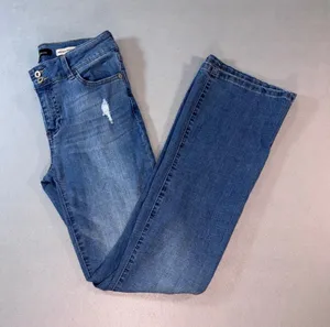 BCBGeneration Womens Mid Rise Bootcut Distressed Jeans Blue Size 7/28 thumbnail 1
