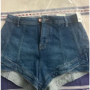 ***SOLD ***FREE PEOPLE NWT. Mona high rise denim thumbnail 7