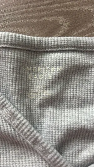 American Eagle Long Sleeve thumbnail 2