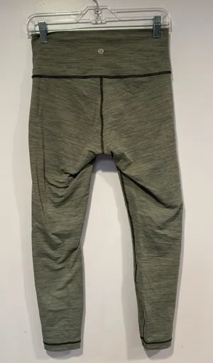 Lululemon wunder under green‎ leggings thumbnail 1