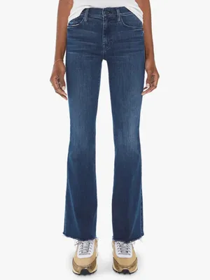 Mother the weekender fray flare jeans mint condition dark Wash thumbnail 3
