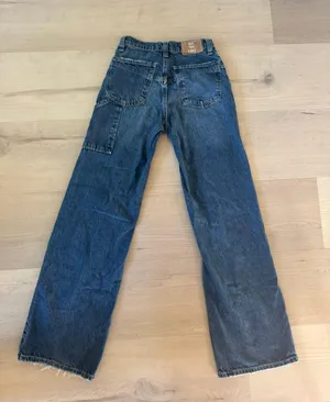 Jeans thumbnail 4