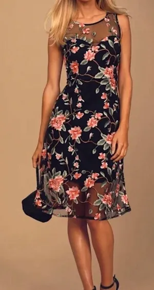 NWT Lulus Headliner Floral Embroidered Sleeveless Midi Dress‎ Size MEDIUM thumbnail 1