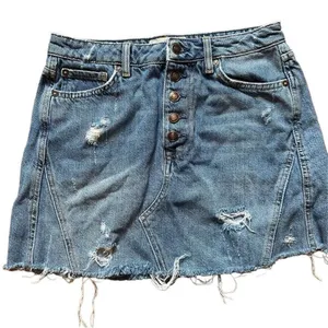 Free People Button Fly distressed‎ mini denim jean skirt sz 28 thumbnail 1