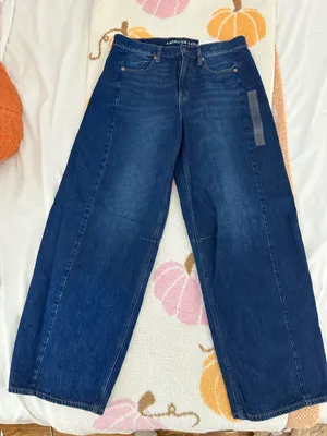 American Eagle Jeans thumbnail 2