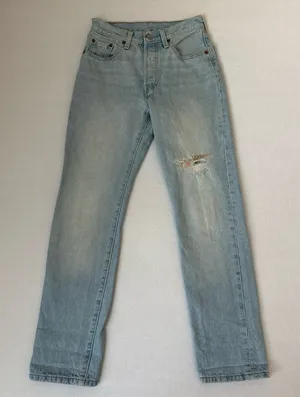 Levi’s 501 150th Anniversary Edition Womens 24 x 30Floral Patch Button Fly Jeans thumbnail 1
