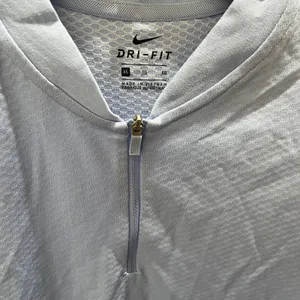 Nike Athletic Sleeveless Shirt With Zip AJ5227-450 Sky Blue Women Size XL NWT thumbnail 3