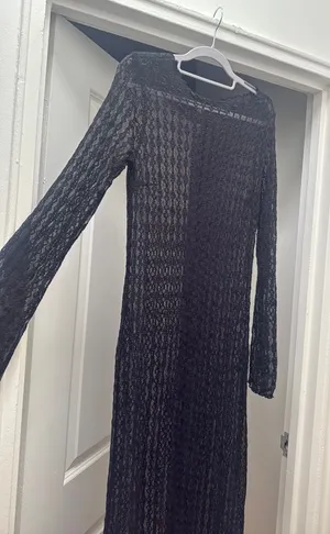 H&M black lace long sleeve maxi dress thumbnail 1