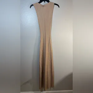 White Fox Boutique Tammy Cream Sleeveless Maxi Dress SZ:S thumbnail 5