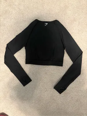 Gymshark Black Seamless Long-Sleeve Crop Top thumbnail 2