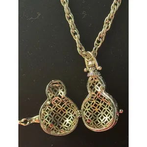 Silver Tone Filigree Gourd Locket Pendant Twisted‎ Rope Chain Necklace 28 Inch thumbnail 2