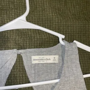 Abercrombie grey open back sleeveless dress thumbnail 3