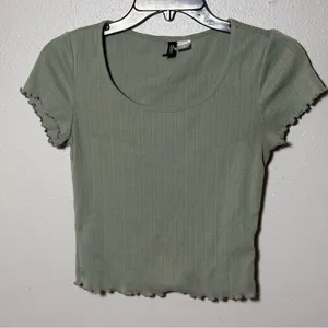 Divided by H&M‎ Ribbed Olive Green Women's Top Casual Size Small thumbnail 2