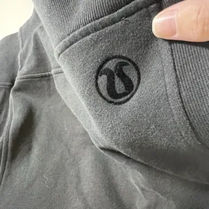 Lululemon‎ Women's Floral Flock Pullover Black Mock Neck Sweatshirt Back Size 10 thumbnail 4
